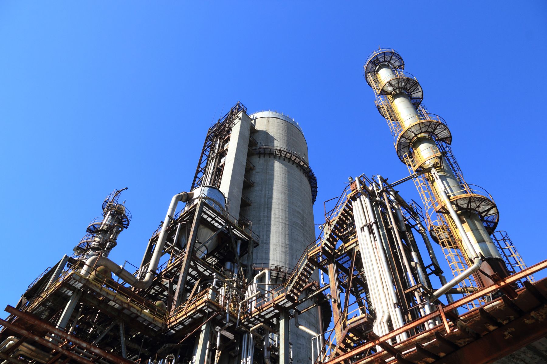 Illustrative industry photograph for Oil & Gas Trading & Marketing